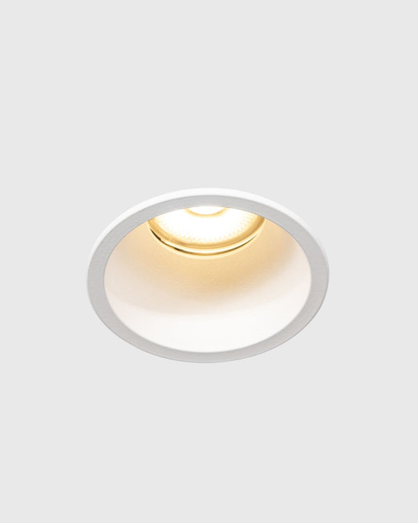 White / 15° / 2700k