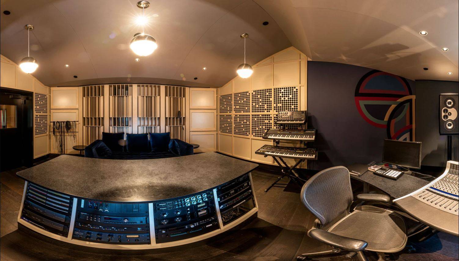 Projects | Universal Music Forbes Street Studio | Lighting Collective