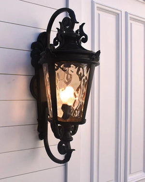 Traditional Stately Wall Light