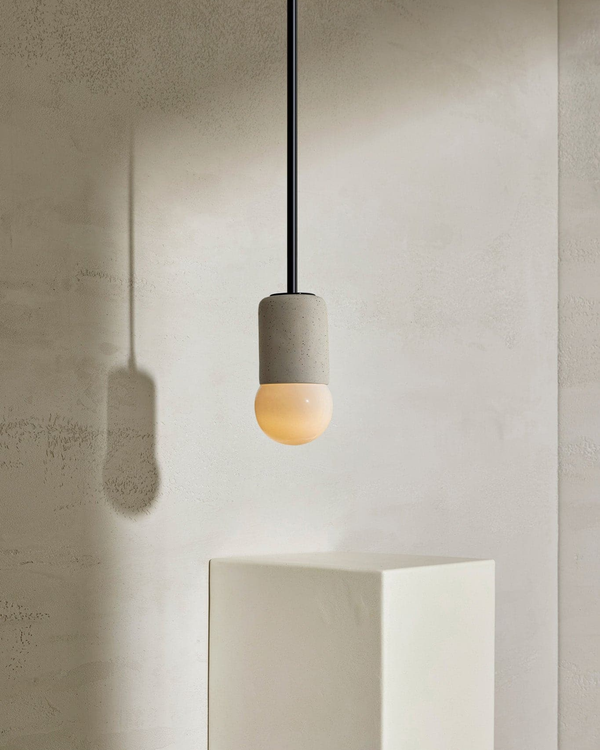 Vanilla Bean / Brass / Opal