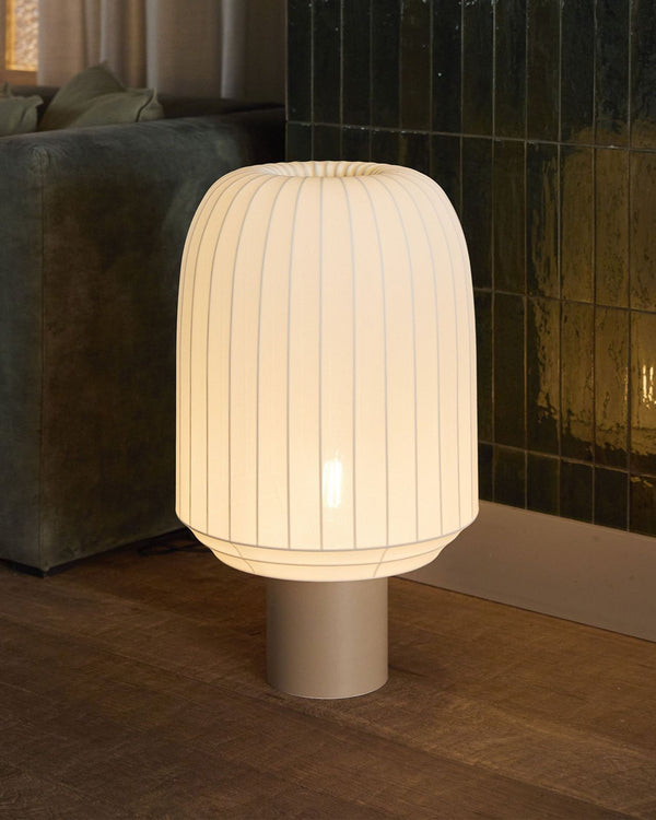 Knitted Stretched Fabric Floor Lamp