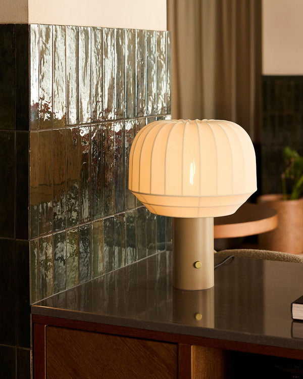 Knitted Stretched Fabric Table Lamp