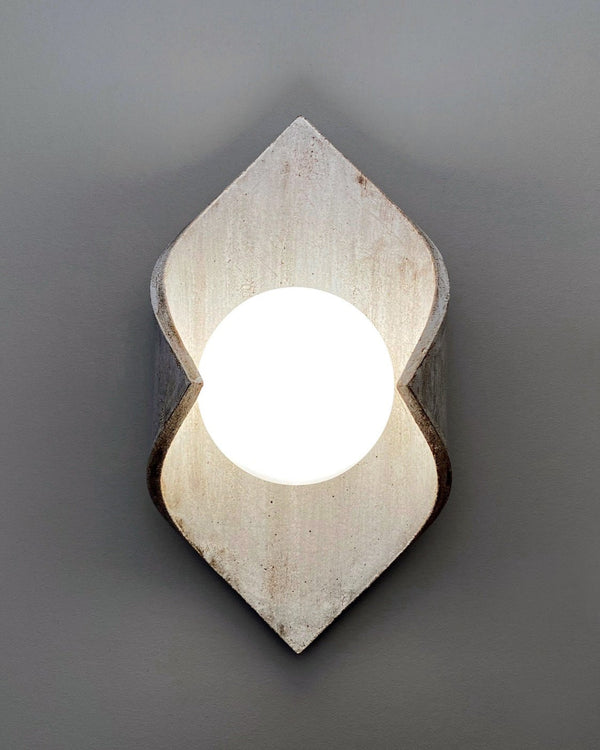 White Terra / Brushed Brass