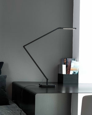Minimalist Rotatable Head Desk Lamp
