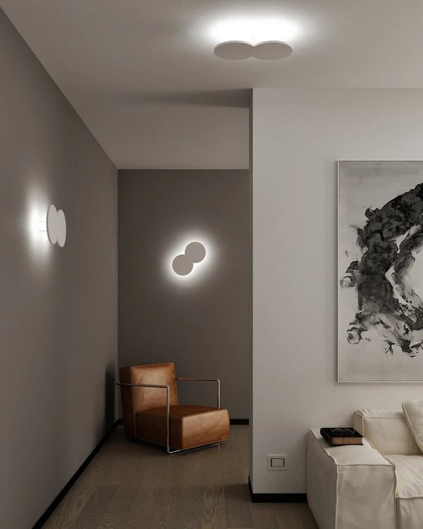 Contemporary Adjustable Wall Light