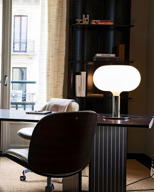 Mid-Century Modern Oval Table Lamp | AM1N