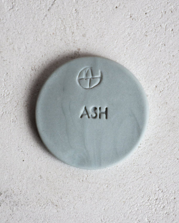 Ash Grey / Small