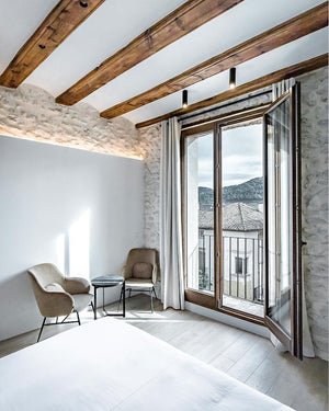 Minimalist Modern Aluminium Wall Light