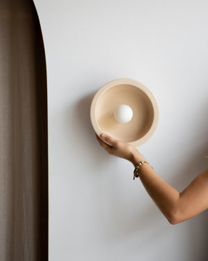 Wide Bowl Concrete Wall Light Sand