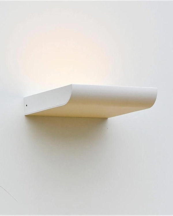 Small / White